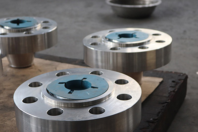 فلانشات المواسير الصناعية