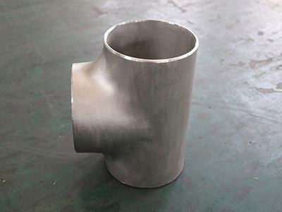 مشترك تي متساوي غير ملحوم